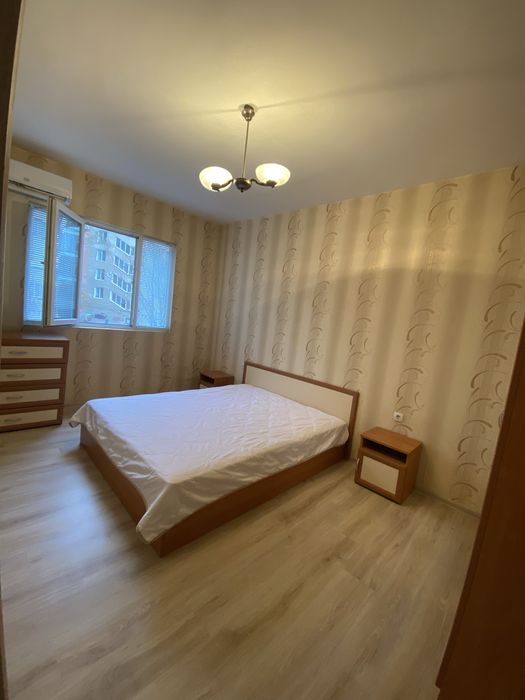 Дава се под наем Двустаен апартамент в Пазарджик, Идеален център - 65 кв.м за 306 € - Снимка #5