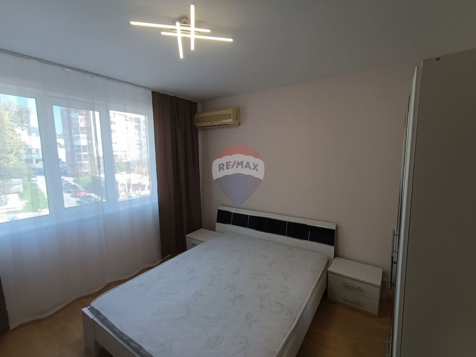 Дава се под наем Тристаен апартамент в Варна, Трошево - 100 кв.м за 612 € - Снимка #10