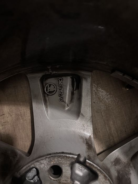 Оригинални джанти 16 цола Шкода Фабия 3 Skoda Fabia MK3