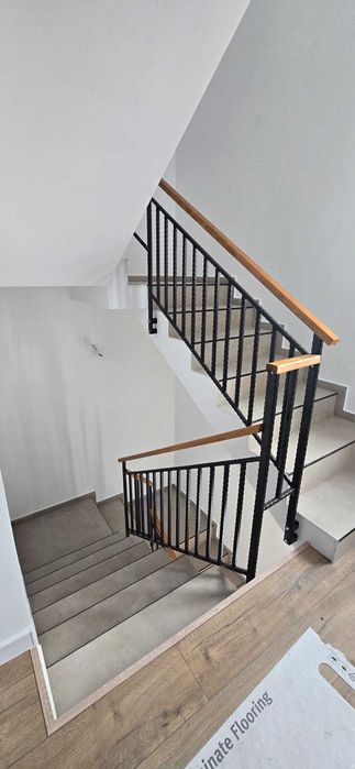 Casa de vanzare in Bradu (3km de Pitesti), P+1E, 600mp teren