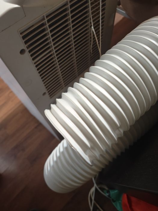 Aparat clima portabil