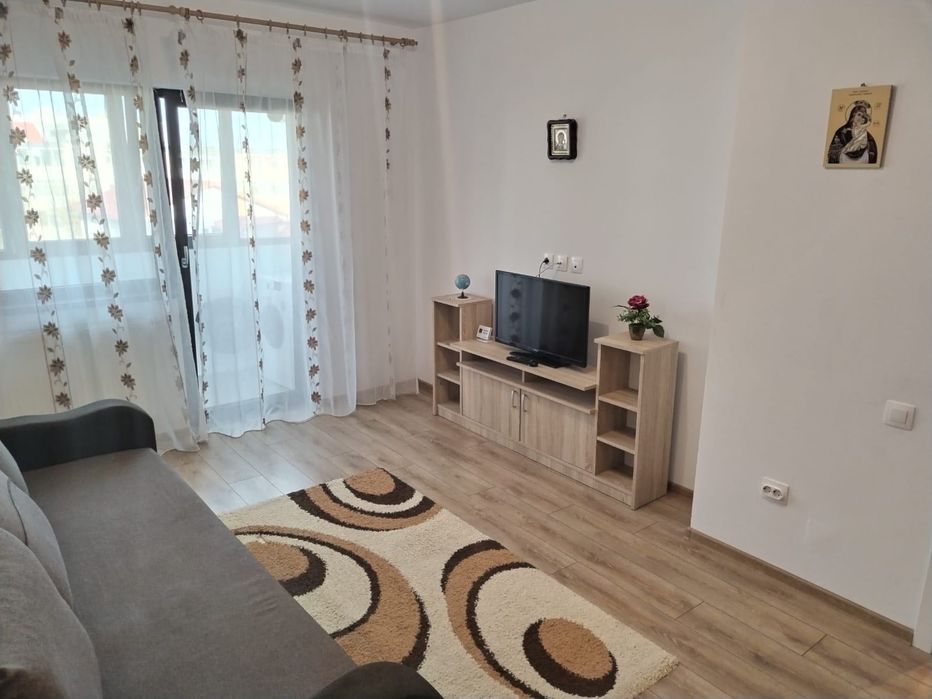 Garsoniera pentru închiriat