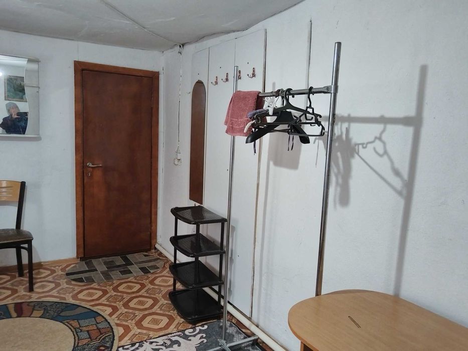 Сдам комнату на Юго Востоке во времянке