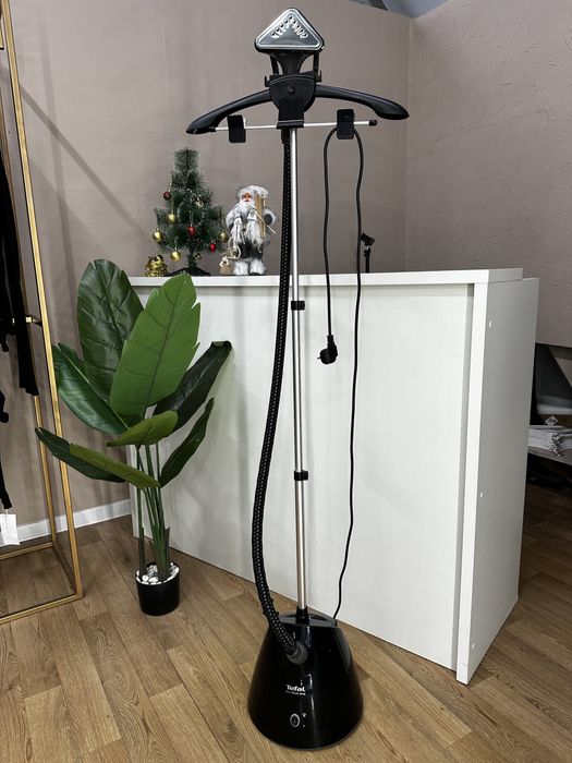 Продам отпариватель Tefal