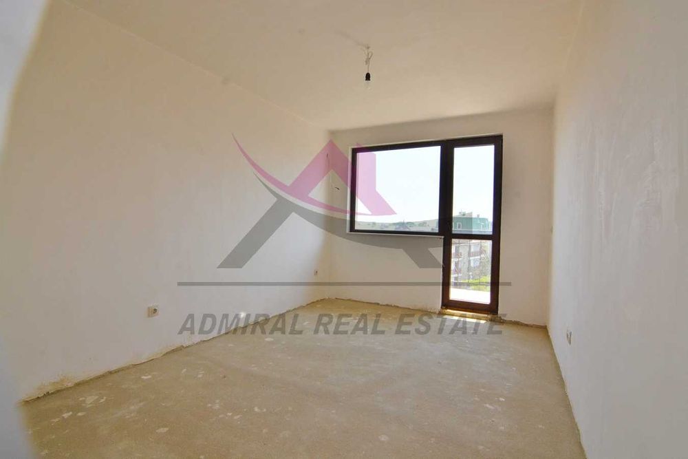 Продава се Тристаен апартамент в к.к. Св.Св. Константин и Елена - 106 кв.м за 2642 €/кв.м - Снимка #1