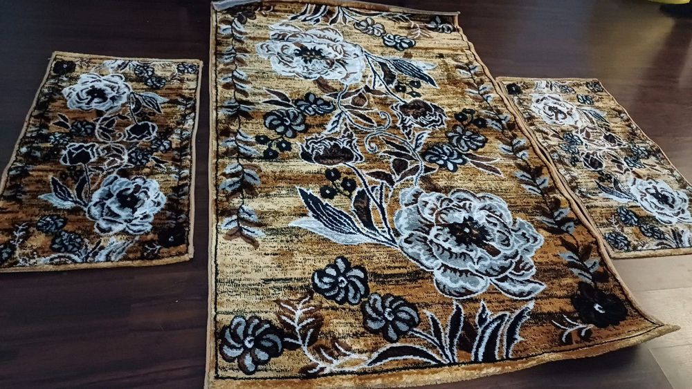 Covoare și traverse