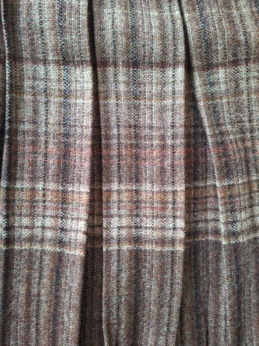 Fustă din lână cu pliuri