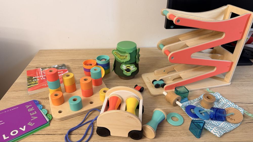 Lovevery – The Adventurer Play Kit (16–18 luni) | Stare foarte bună