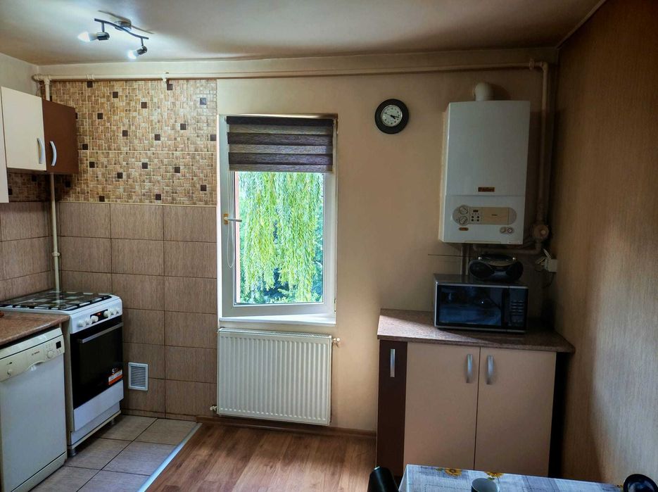 Vând apartament 2 camere, cartier Tudor, Târgu Mureș