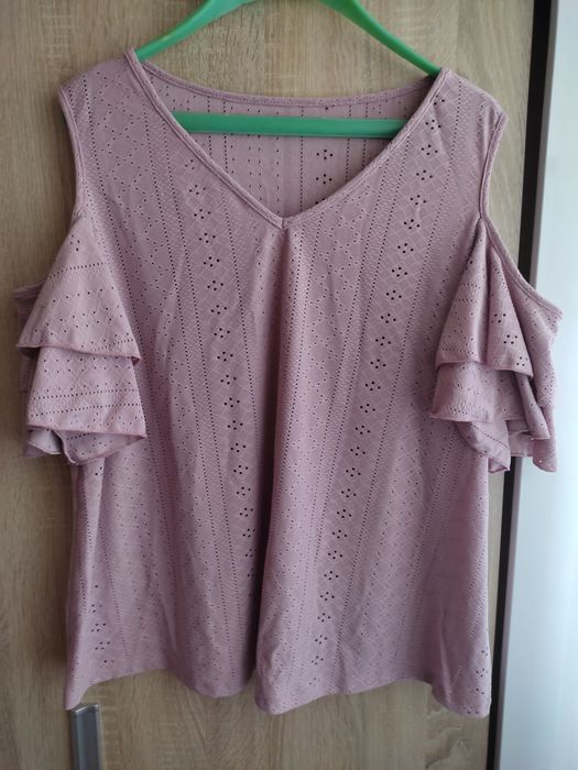 Дамска блуза с къс ръкав