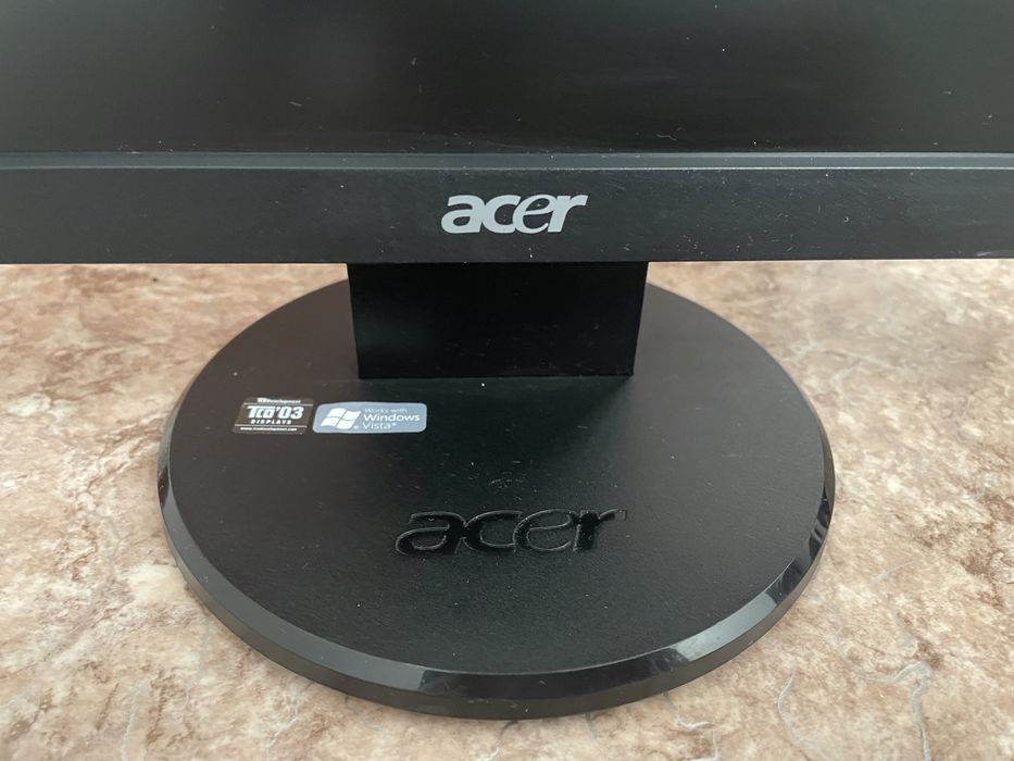 Монитор ACER V193HQ