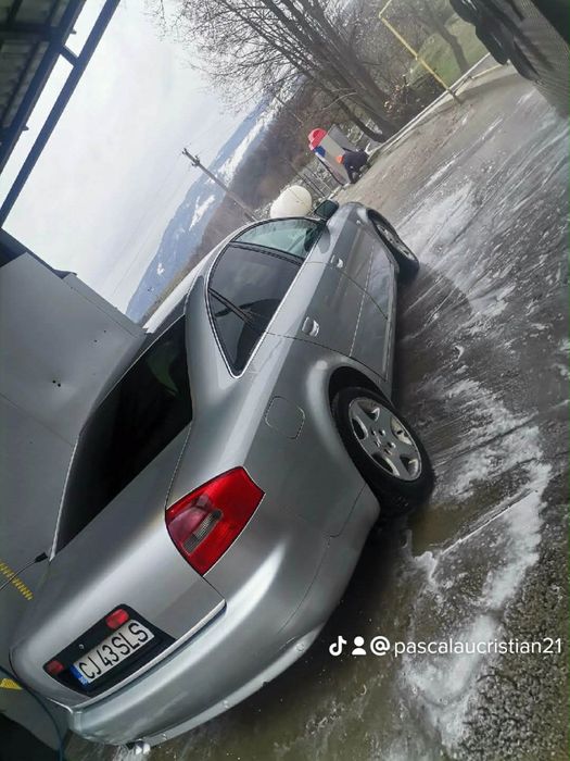 Vând  audi a6 2002
