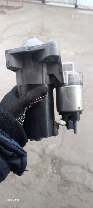 Аксессуары и запчасти для авто