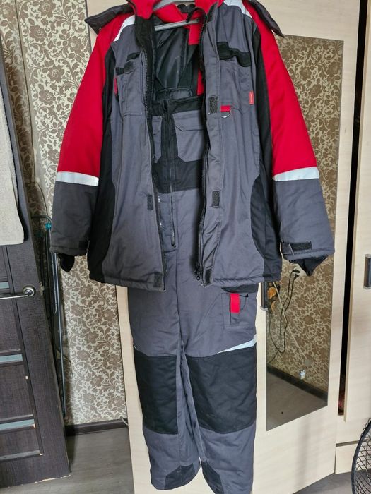 Продам комбинезон