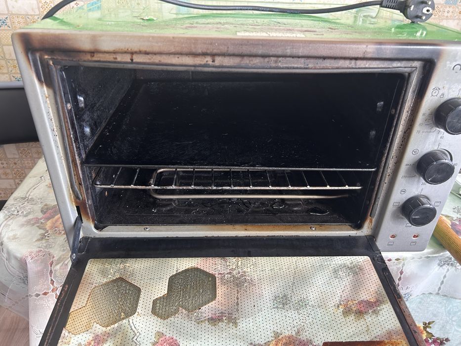 Продам духовку в рабочем состояний