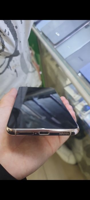 Samsung S21 idealniy holatda