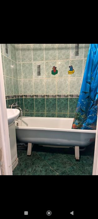 Сдам квартиру 2 комнатную.