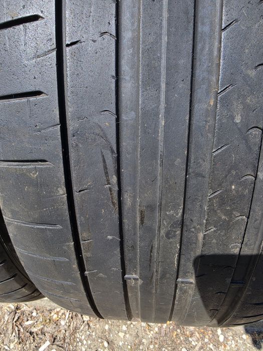 2 бр. летни гуми 265/35/21 Pirelli NFO DOT 4921 3,5 mm