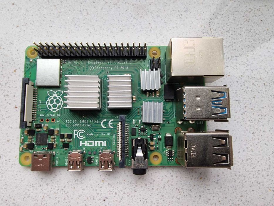 Raspberry Pi 4 8GB с кутийка