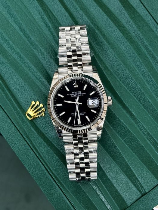 Rolex Date-Just 36mm Black Dial Cal 3235