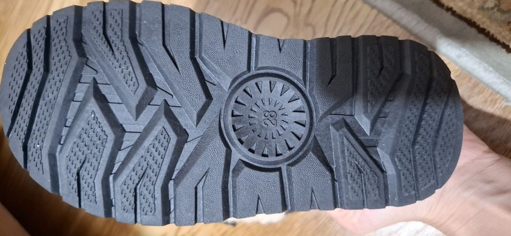 Ботинки демисезонные