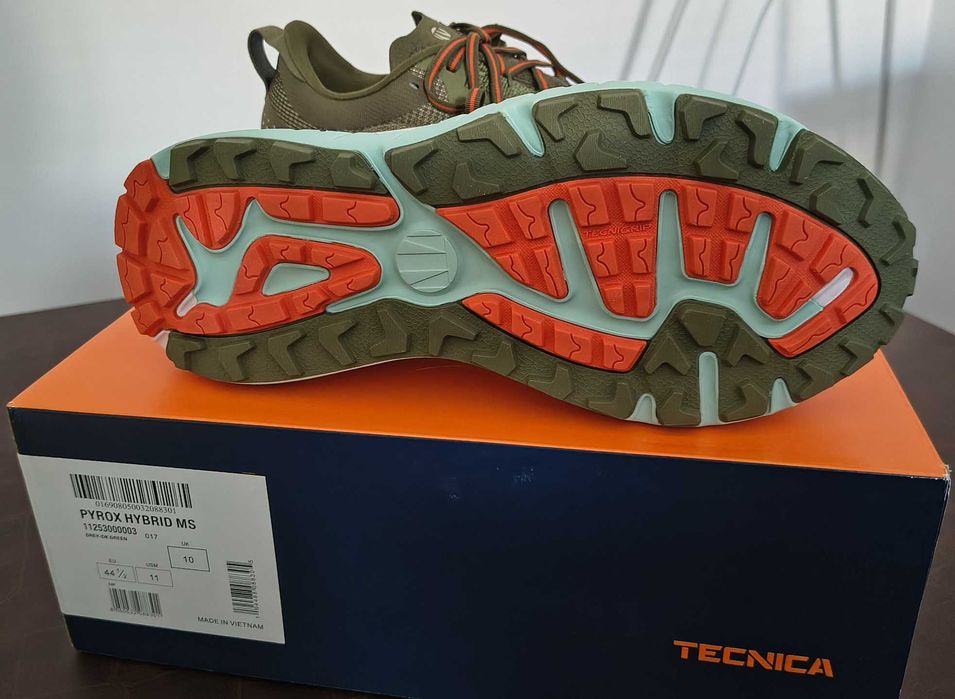 Pantofi de alergare Tecnica Pyrox Hybrid 43-44
