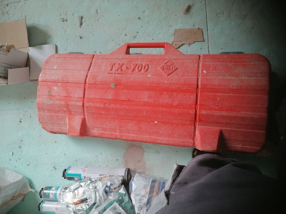 Mașina de gresie profesionala