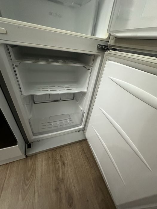 Холодильник LG No Frost