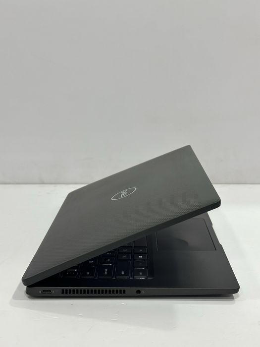Dell i5 11-avlod