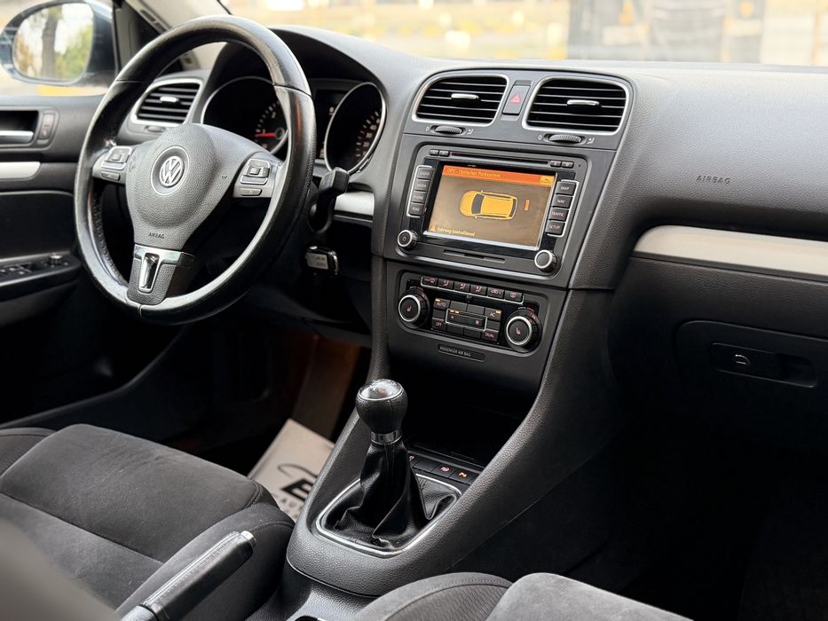 Vand Vw Golf 6 ~ Panoramic ~ Comenzi Volan ~ Bixenon ~ Alcantara