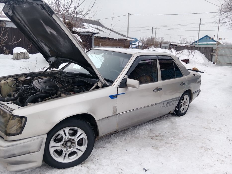 Продам мэрса 124