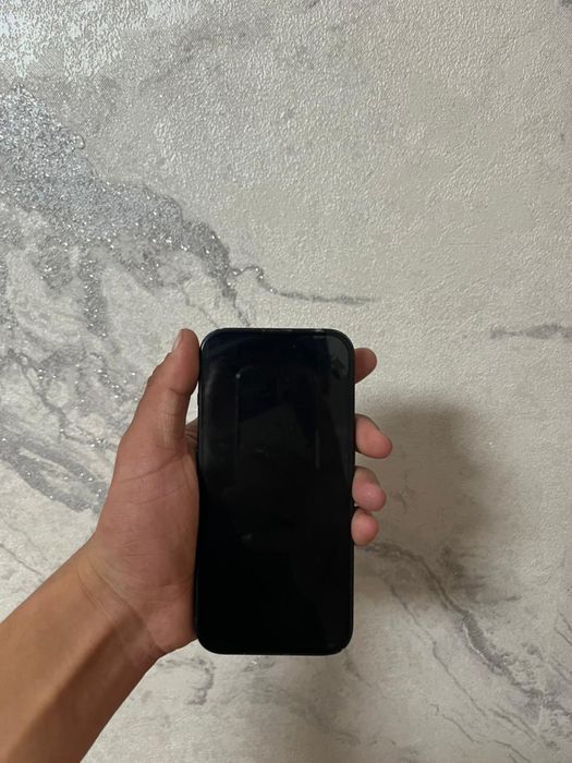 Продам iPhone 15 128gb.