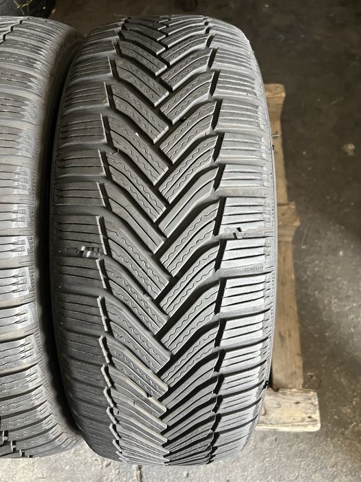 2 anvelope de iarna 215/55/17 Michelin!