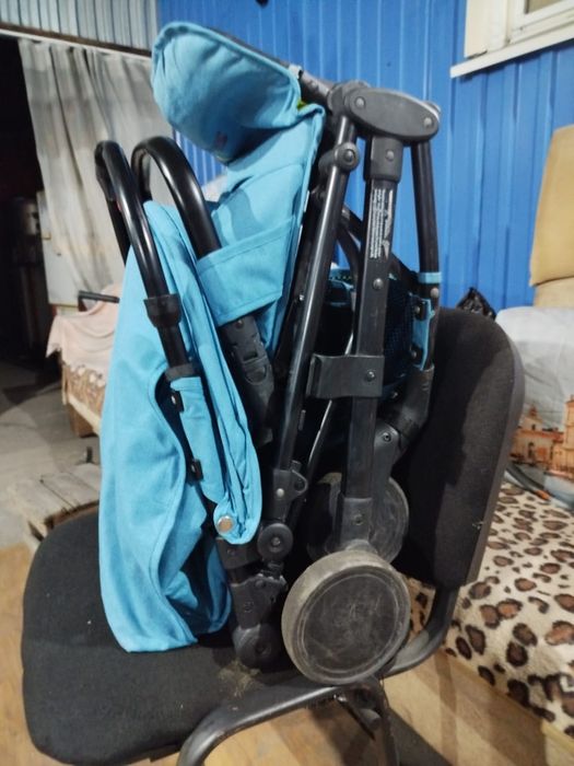 Коляска прогулочная