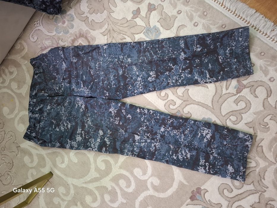 Бушлат, комуфляж сатылады