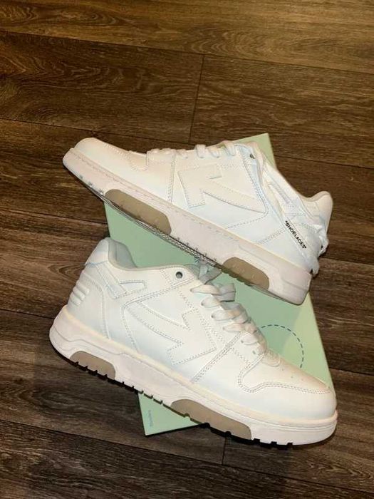 *COOL* Off White Out of Office White - Verificare Colet -