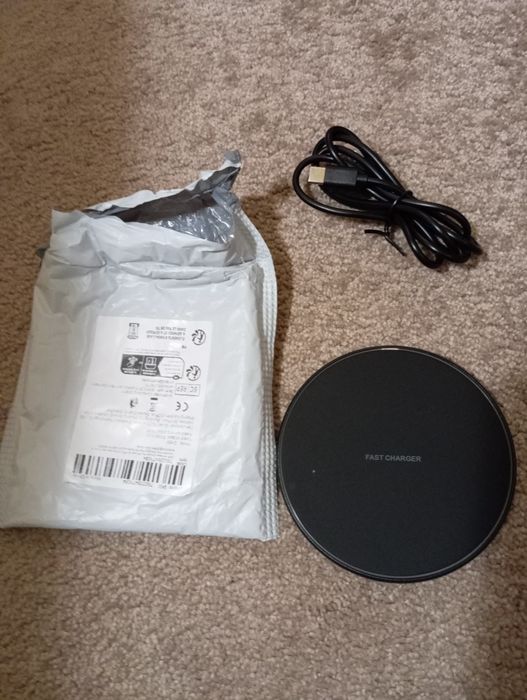 Кабели за телефони, таблети и други аксесоари