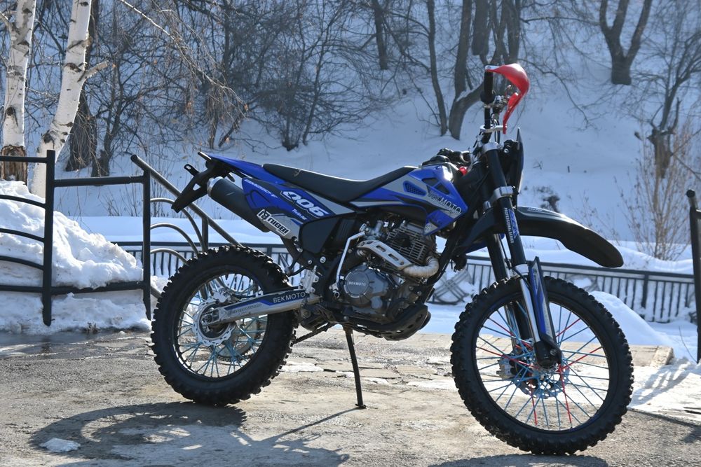 Продам эндуро бекмото