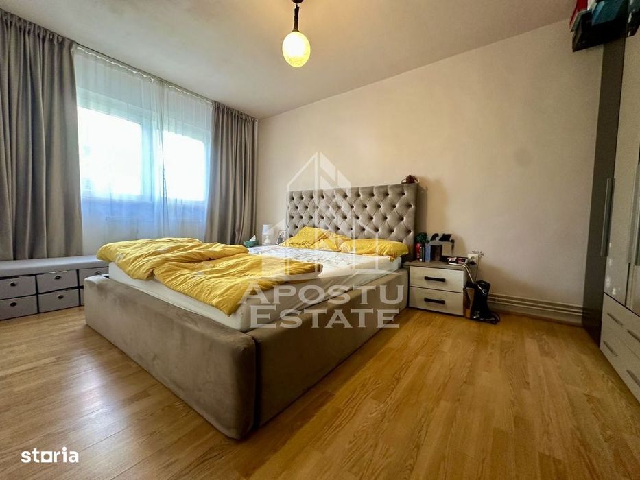 Apartament de vanzare cu 3 camere de vanzare, zona Sagului, Timisoara