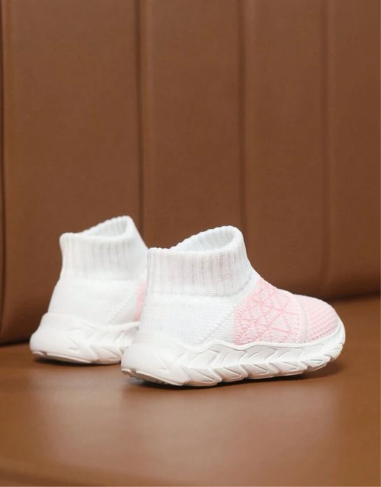 Детски дишащи маратонки