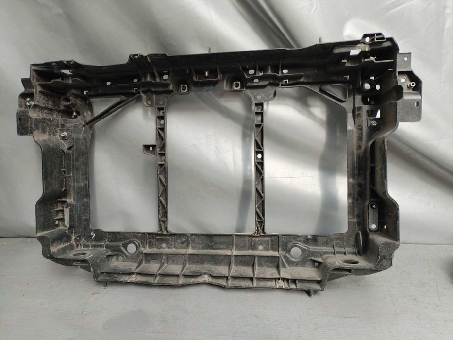 Преден панел очиларка Мазда 3,2014/2018г