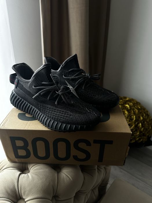 Yeezy 350 v2 black Negru 40-45