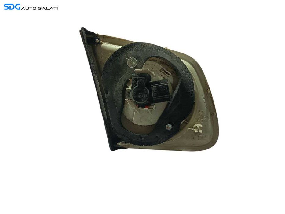 Stop Lampa Tripla Dreapta Led de pe Haion Volkswagen Jetta 3 2005 - 2010 Cod 1K5945094 [L7118]