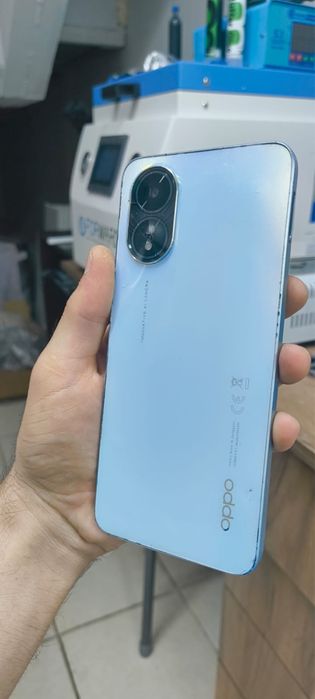 Продам телефон OPPO A18 128GB