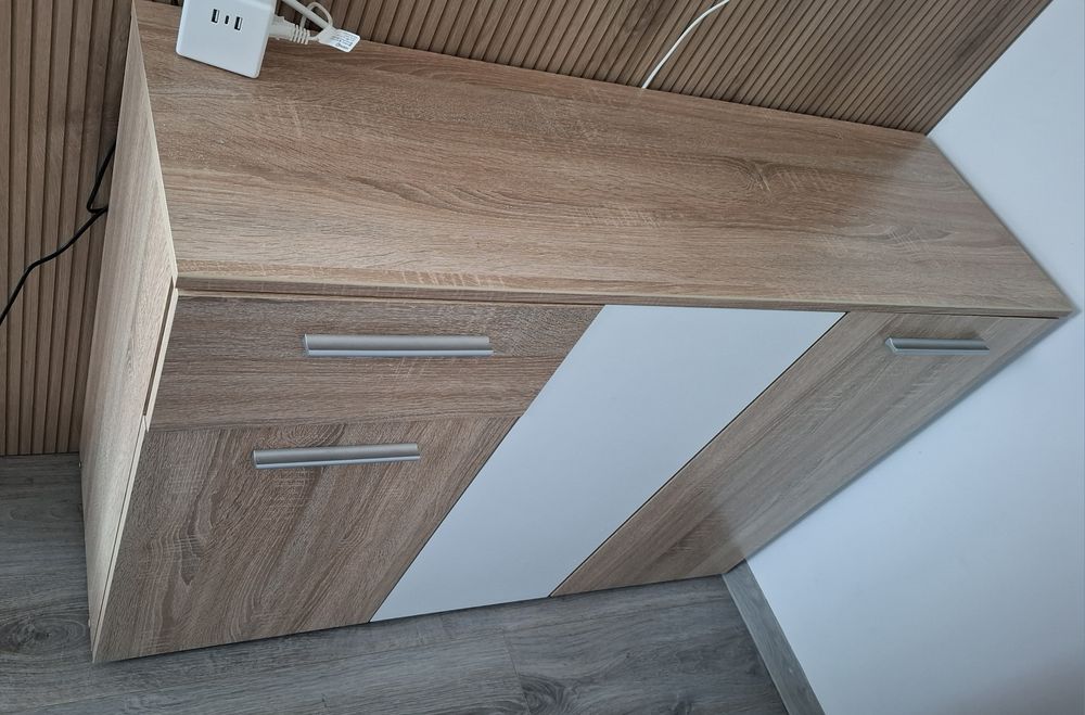 Comoda tv / dormitor