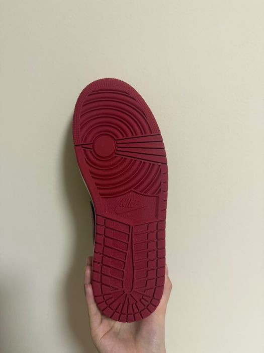 Nike jordan 1 low