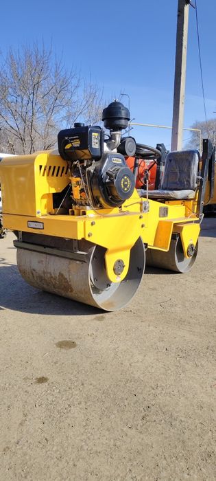 Сдаётся в аренду тротуарный каток