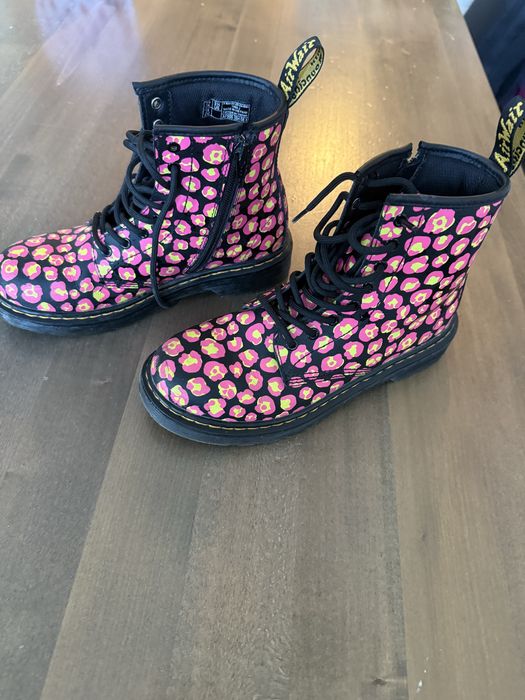 Детски Боти ест. кожа Dr. Martens