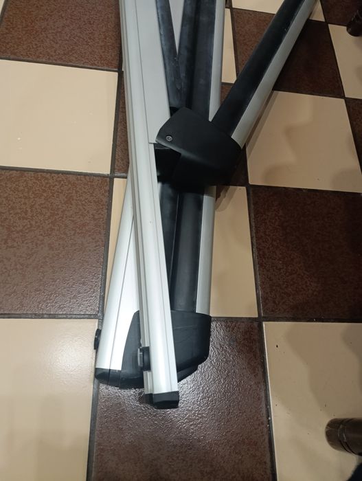 Багажник -стойка за ски Thule Xtender 739- 6 чф