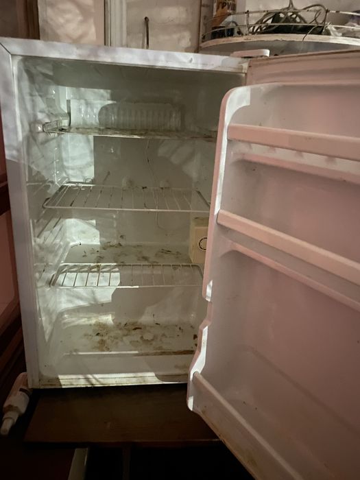 Холодильник daewoo